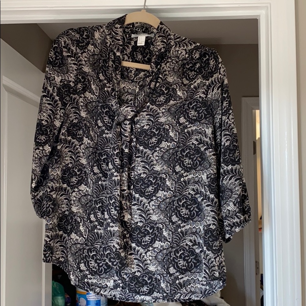 Black and white flower dress shirt